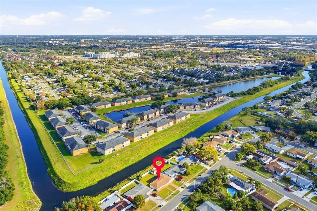 В аренду: $3,100 (4 спален, 3 ванн, 1408 Квадратных фут)