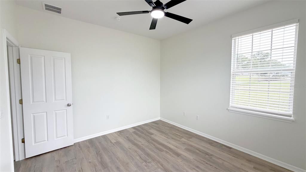 出租: $2,700 (4 贝兹, 3 浴室, 1730 平方英尺)
