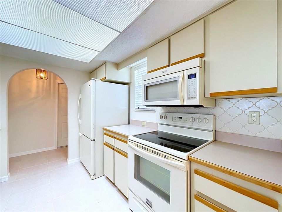 En Venta: $235,000 (2 camas, 2 baños, 1106 Pies cuadrados)