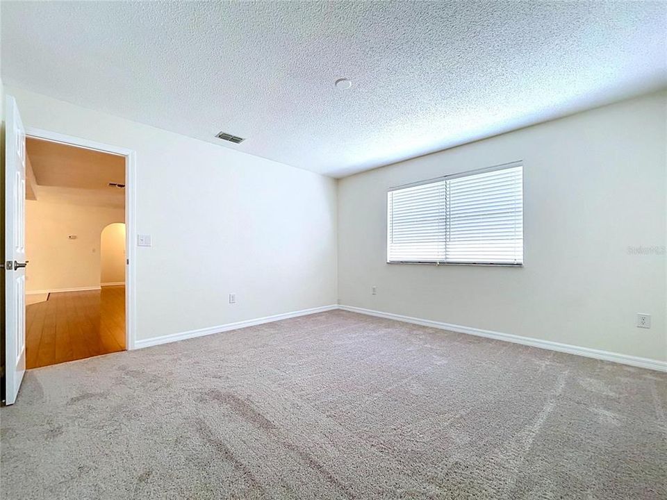 En Venta: $235,000 (2 camas, 2 baños, 1106 Pies cuadrados)