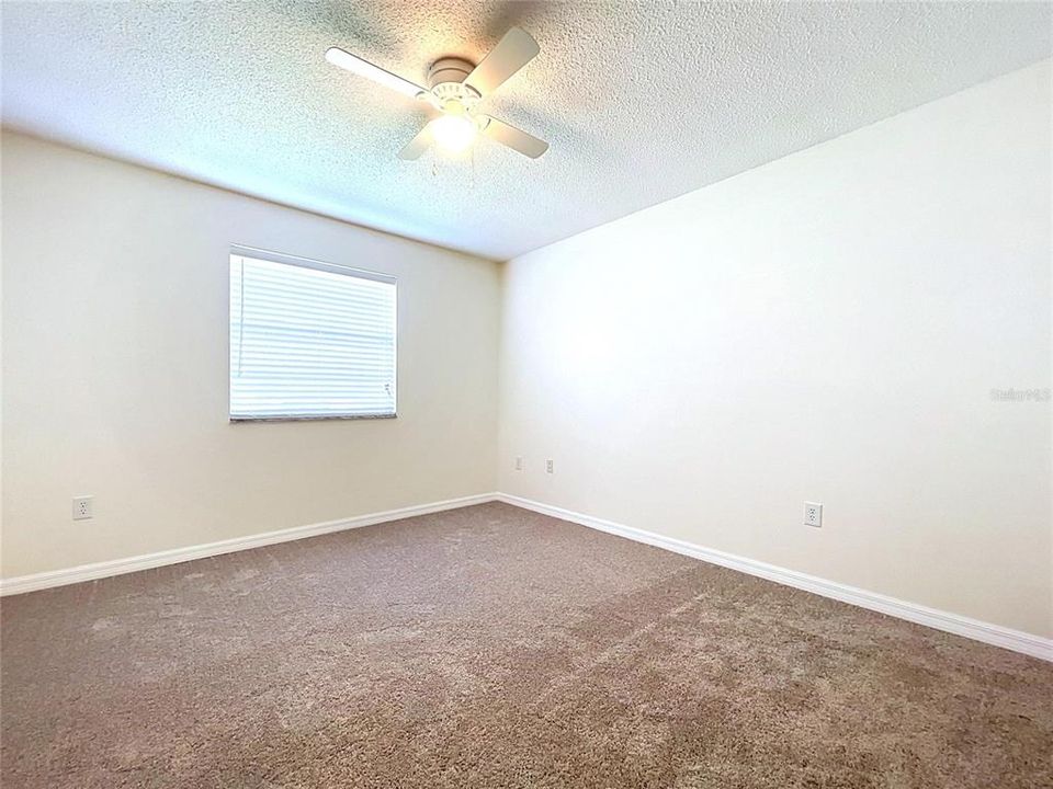 En Venta: $235,000 (2 camas, 2 baños, 1106 Pies cuadrados)