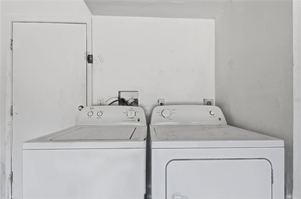 На продажу: $299,000 (3 спален, 2 ванн, 1009 Квадратных фут)