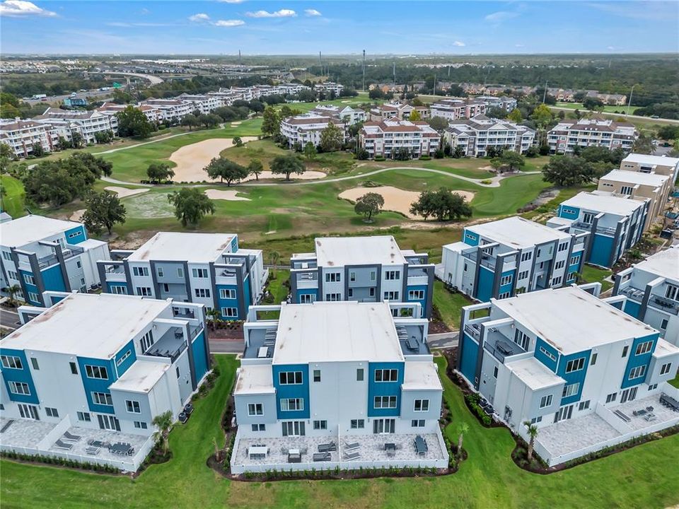 En Venta: $499,000 (5 camas, 4 baños, 2703 Pies cuadrados)