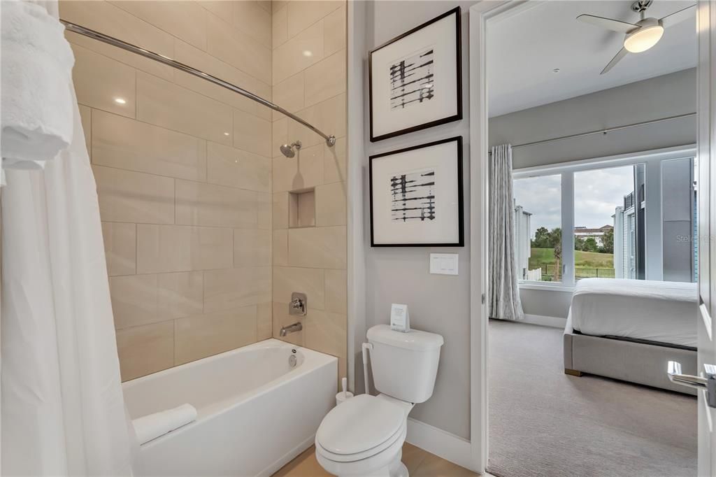 En Venta: $499,000 (5 camas, 4 baños, 2703 Pies cuadrados)