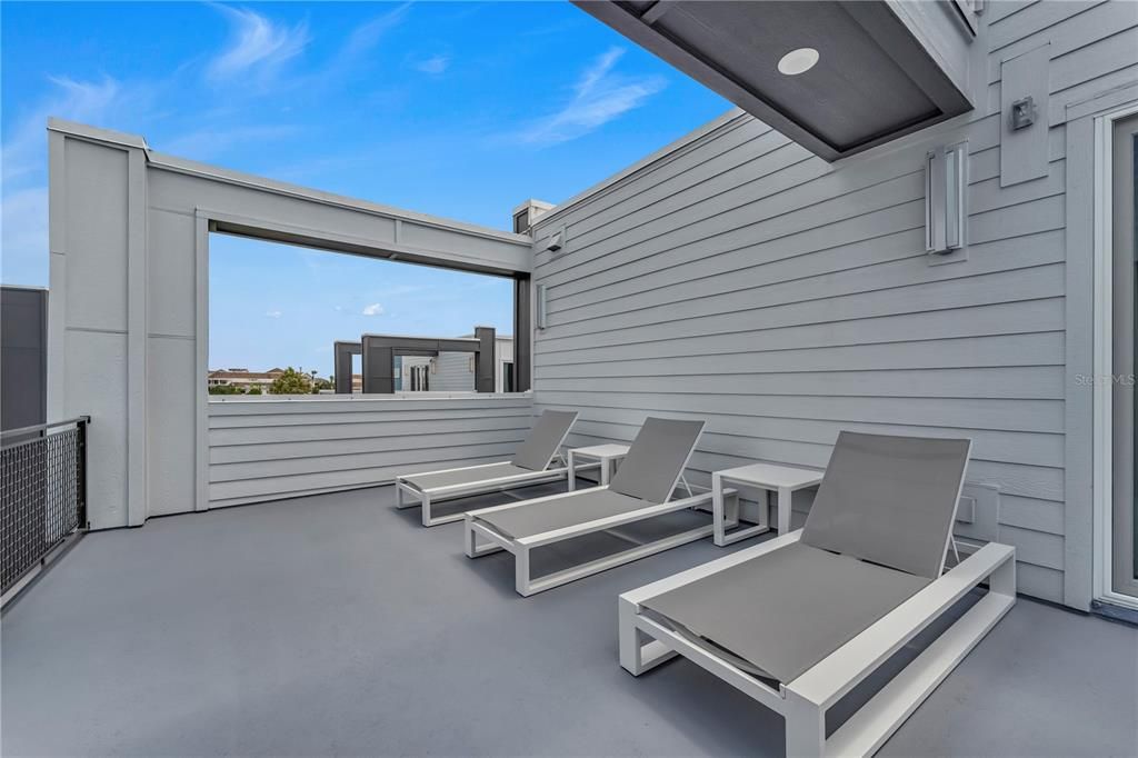 En Venta: $499,000 (5 camas, 4 baños, 2703 Pies cuadrados)