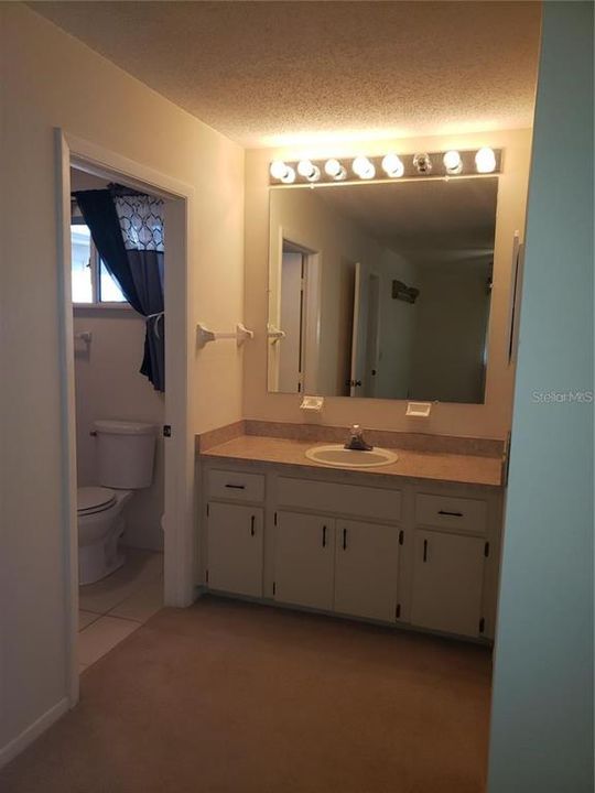 For Rent: $1,400 (2 beds, 2 baths, 1248 Square Feet)