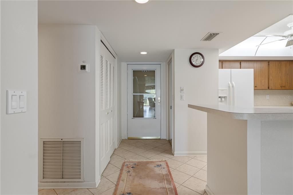 For Sale: $178,000 (2 beds, 2 baths, 1643 Square Feet)