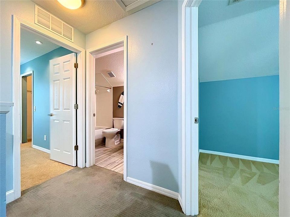 En Venta: $367,500 (4 camas, 2 baños, 1494 Pies cuadrados)