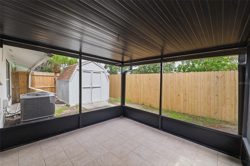 En Venta: $315,000 (2 camas, 2 baños, 928 Pies cuadrados)