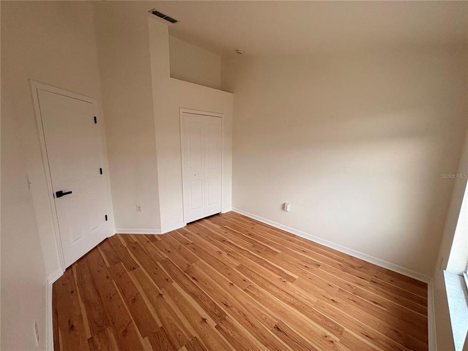 В аренду: $2,200 (2 спален, 2 ванн, 1343 Квадратных фут)