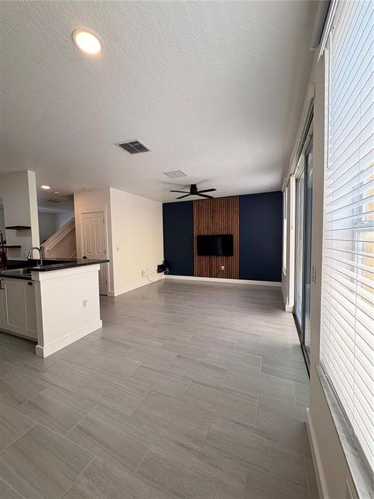 В аренду: $2,200 (2 спален, 2 ванн, 1343 Квадратных фут)