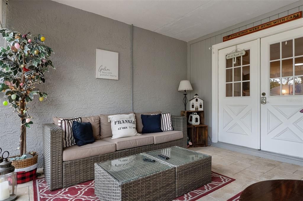 Activo con contrato: $325,900 (2 camas, 2 baños, 1674 Pies cuadrados)