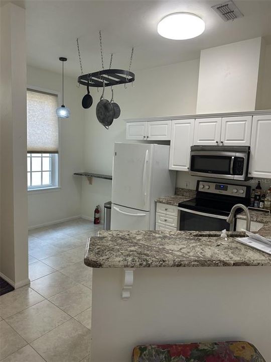 For Rent: $1,995 (2 beds, 2 baths, 1008 Square Feet)