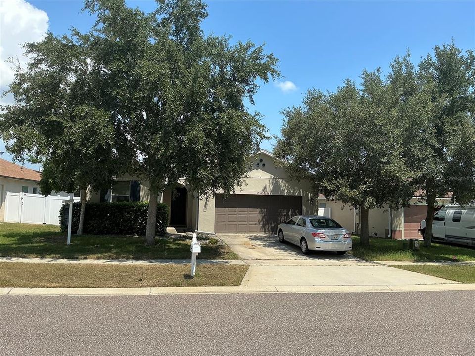 For Rent: $2,600 (3 beds, 2 baths, 1865 Square Feet)