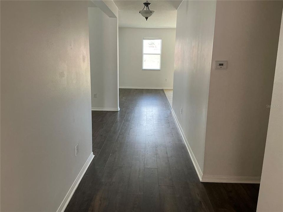 For Rent: $2,600 (3 beds, 2 baths, 1865 Square Feet)
