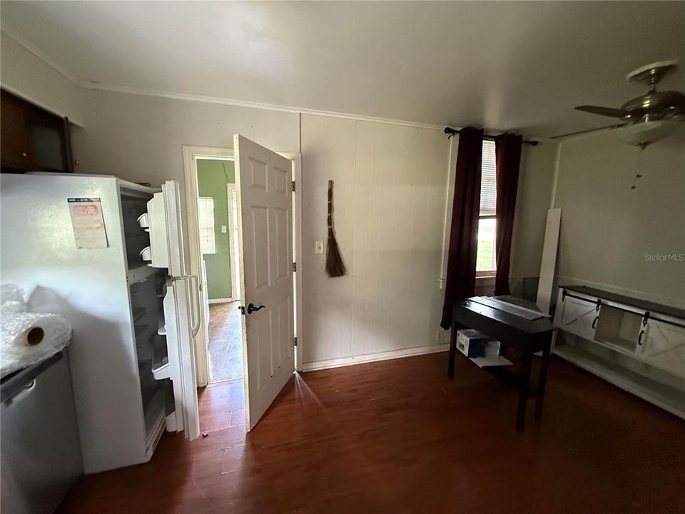 En Venta: $127,000 (3 camas, 2 baños, 1712 Pies cuadrados)