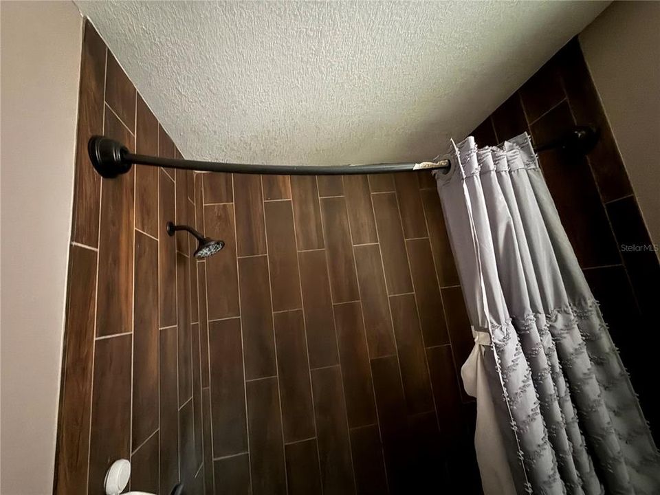 En Venta: $127,000 (3 camas, 2 baños, 1712 Pies cuadrados)