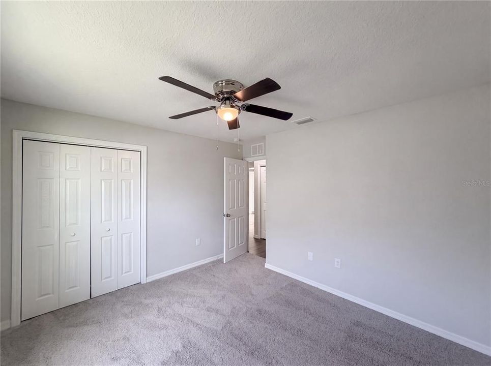 For Sale: $275,000 (3 beds, 2 baths, 1396 Square Feet)