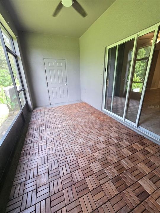En Venta: $249,900 (3 camas, 2 baños, 1928 Pies cuadrados)