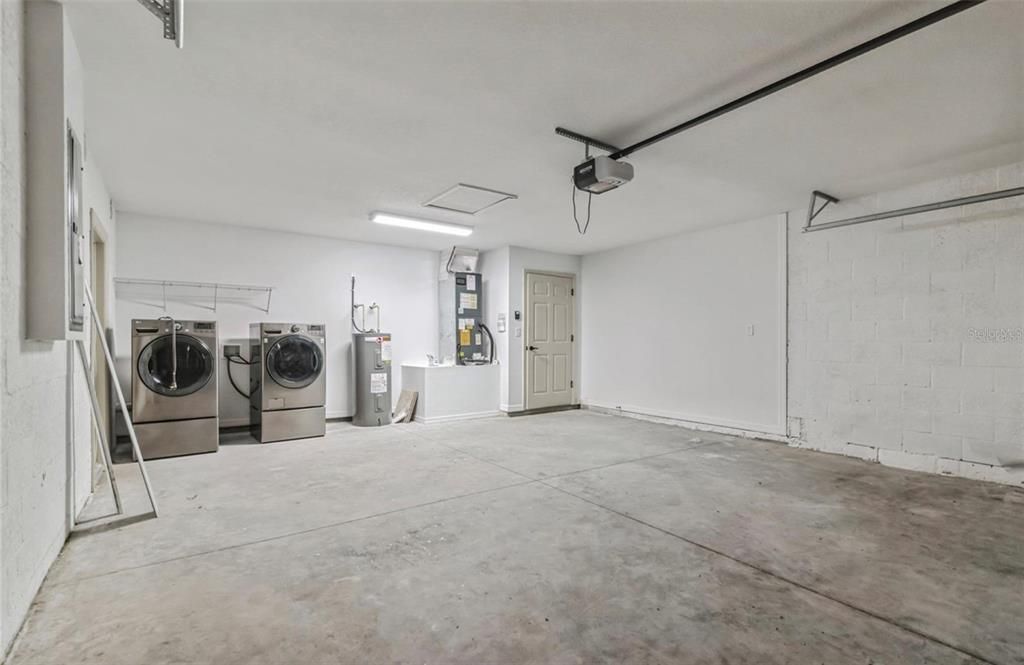 En Renta: $2,000 (3 camas, 2 baños, 1331 Pies cuadrados)