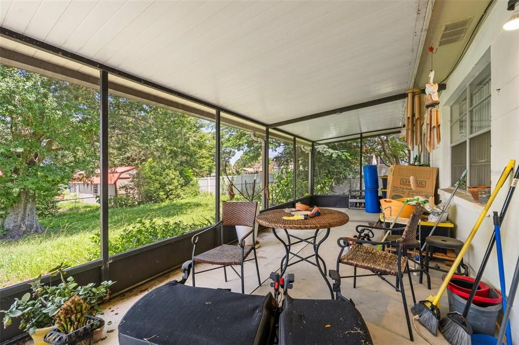На продажу: $265,000 (3 спален, 2 ванн, 1424 Квадратных фут)