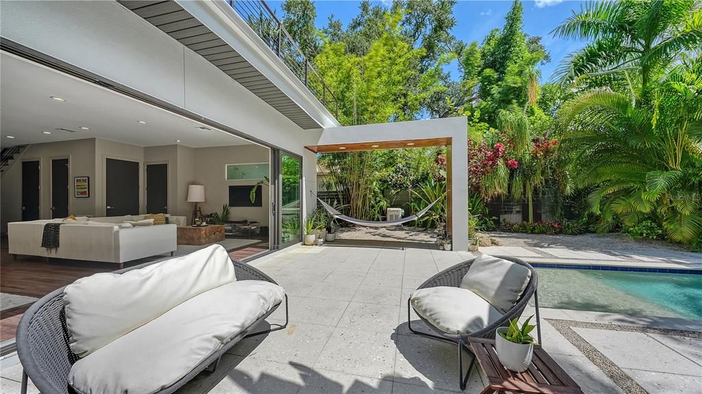 En Venta: $1,749,990 (3 camas, 3 baños, 2335 Pies cuadrados)
