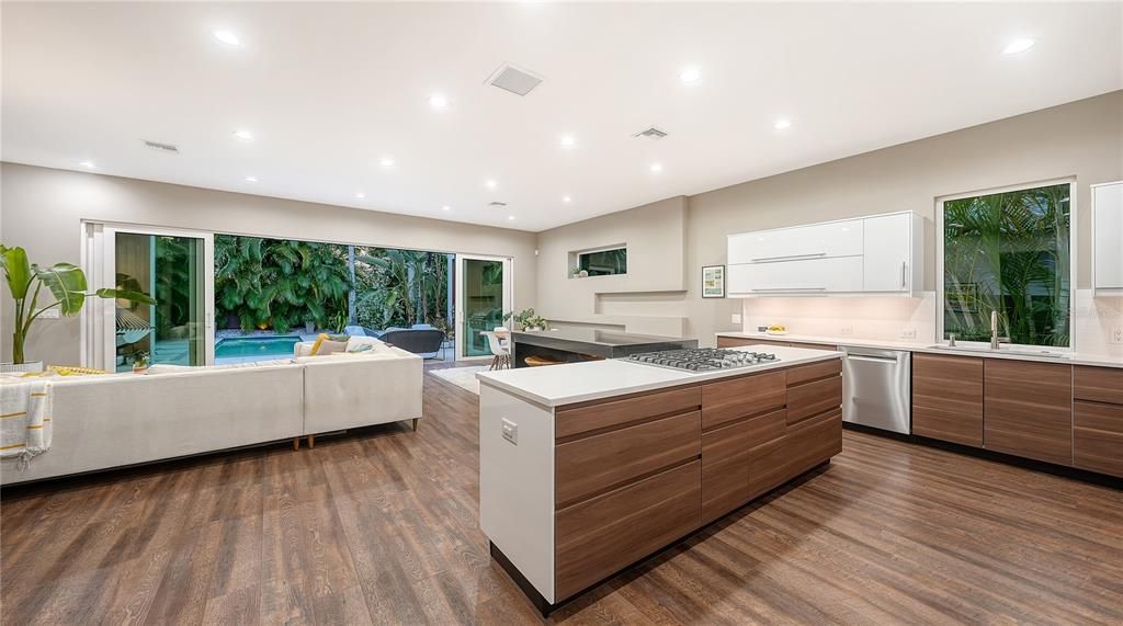 En Venta: $1,749,990 (3 camas, 3 baños, 2335 Pies cuadrados)