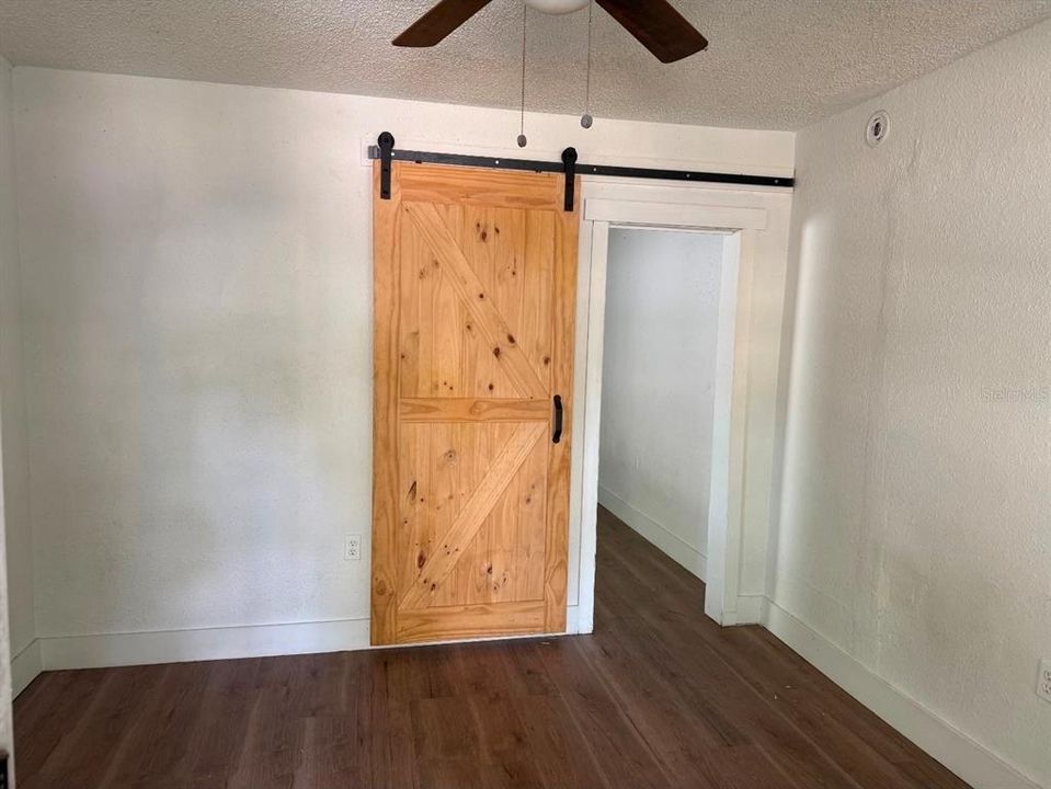 For Sale: $225,000 (4 beds, 0 baths, 1164 Square Feet)