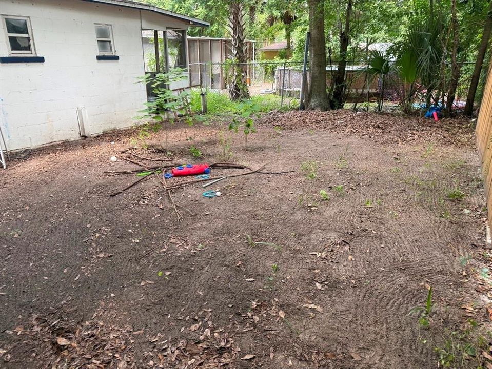 For Sale: $225,000 (4 beds, 0 baths, 1164 Square Feet)