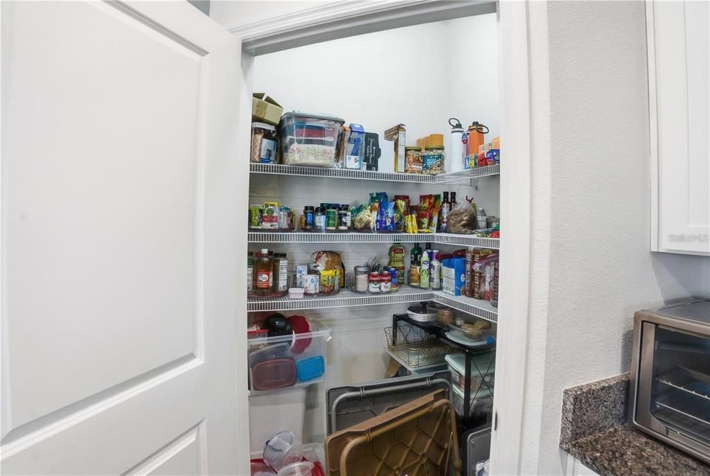 В аренду: $2,250 (2 спален, 2 ванн, 1815 Квадратных фут)