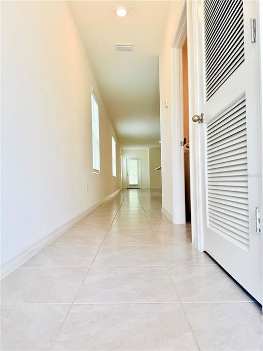 For Rent: $2,400 (4 beds, 2 baths, 1633 Square Feet)