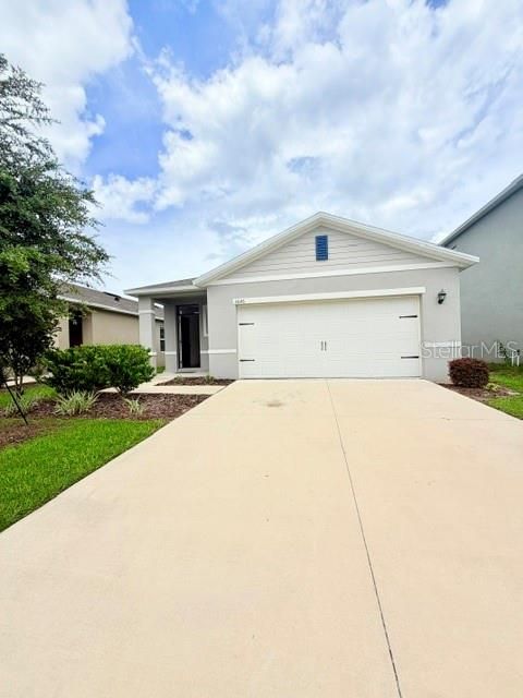 For Rent: $2,400 (4 beds, 2 baths, 1633 Square Feet)