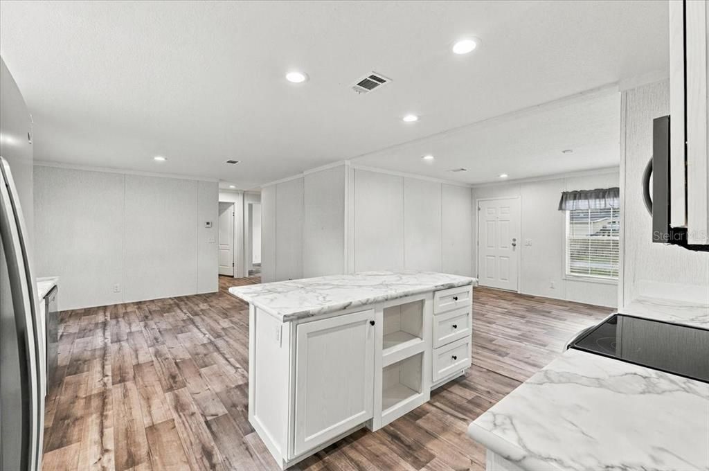 En Venta: $289,984 (4 camas, 2 baños, 1474 Pies cuadrados)