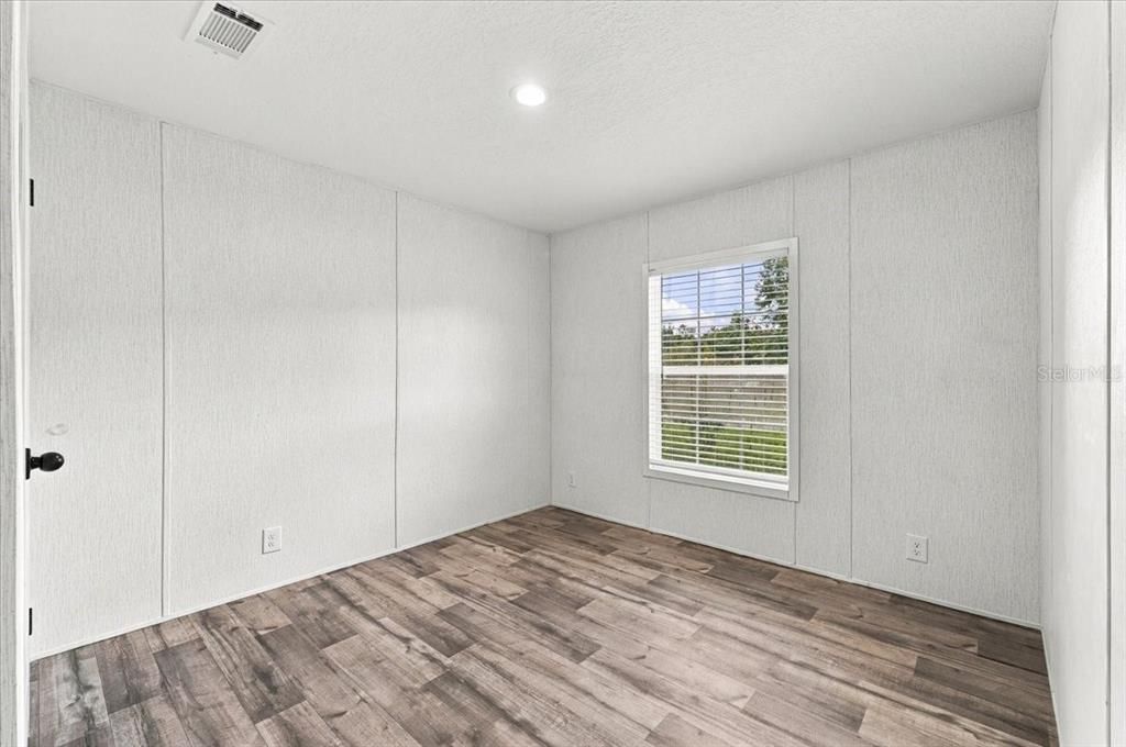 En Venta: $289,984 (4 camas, 2 baños, 1474 Pies cuadrados)