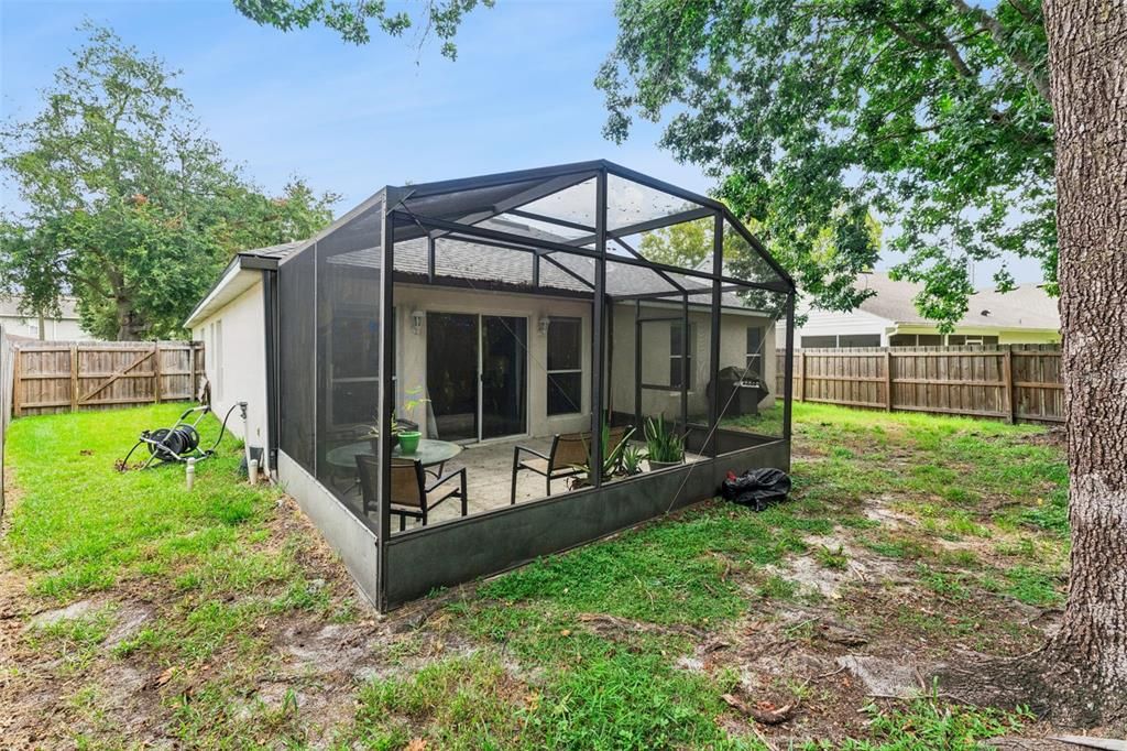 На продажу: $435,000 (4 спален, 2 ванн, 1956 Квадратных фут)