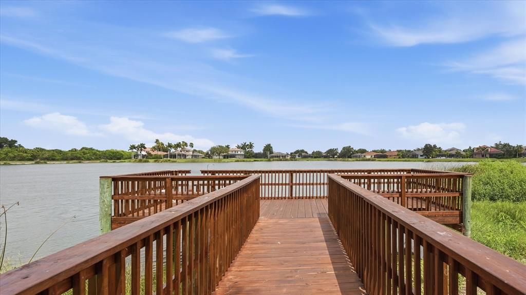 En Venta: $549,900 (3 camas, 2 baños, 2276 Pies cuadrados)