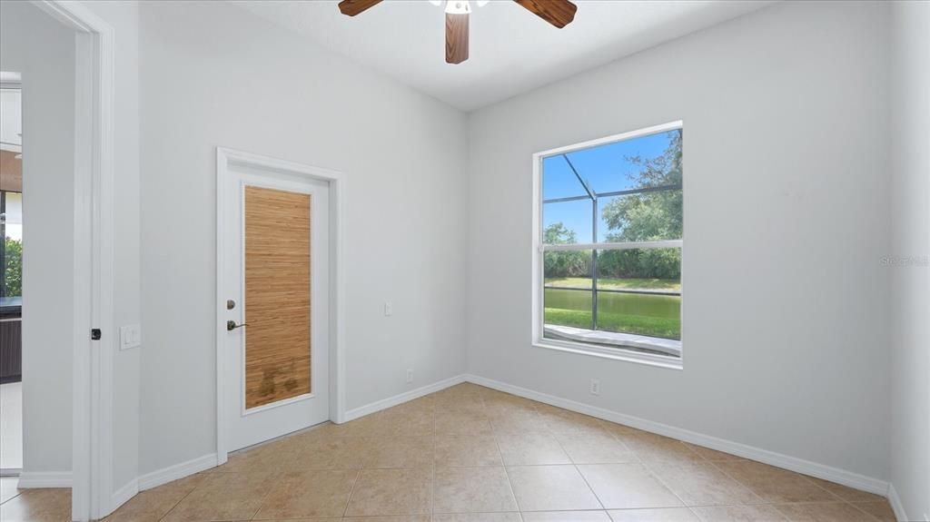 En Venta: $549,900 (3 camas, 2 baños, 2276 Pies cuadrados)