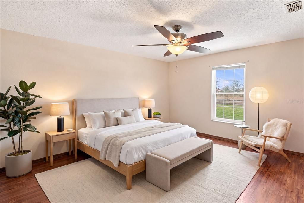 For Sale: $650,000 (3 beds, 2 baths, 1924 Square Feet)