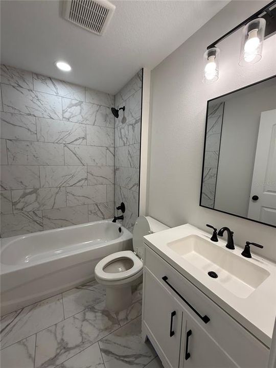 For Rent: $1,595 (3 beds, 2 baths, 1240 Square Feet)