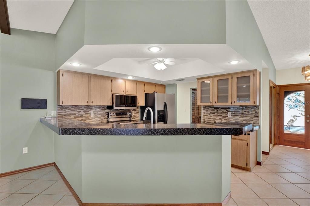 En Venta: $359,900 (3 camas, 2 baños, 2310 Pies cuadrados)