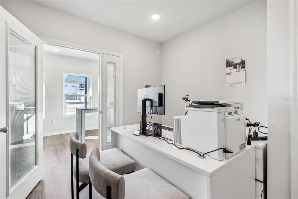 En Venta: $299,990 (3 camas, 2 baños, 1477 Pies cuadrados)