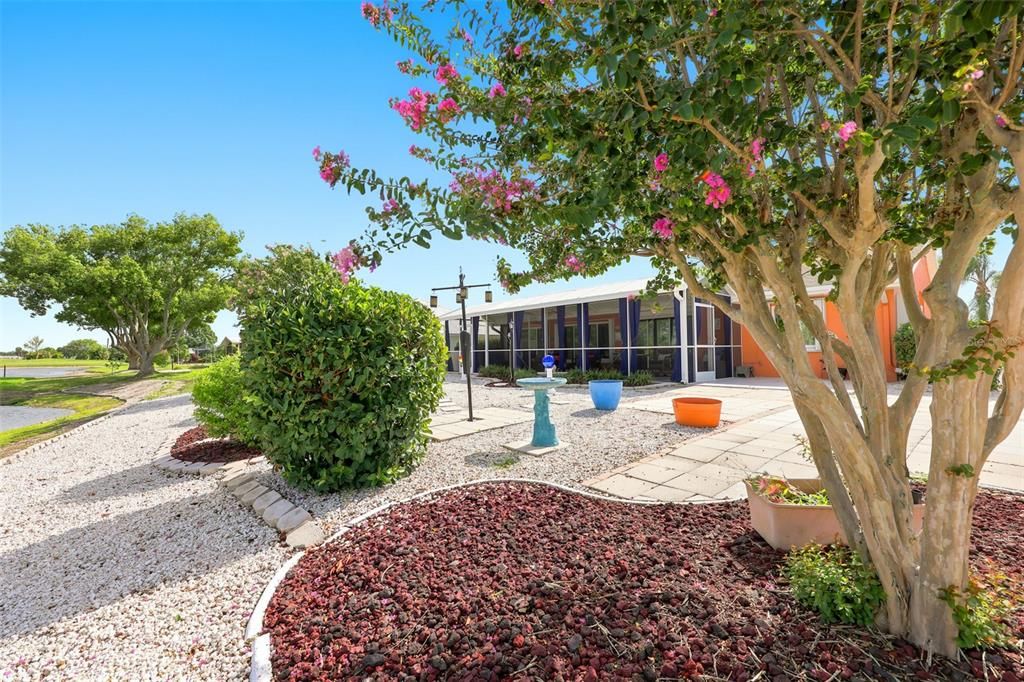 Activo con contrato: $325,000 (2 camas, 2 baños, 1836 Pies cuadrados)