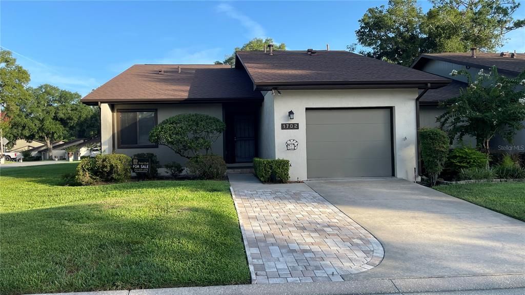 For Sale: $205,000 (3 beds, 2 baths, 1545 Square Feet)