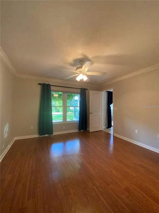 В аренду: $2,300 (2 спален, 2 ванн, 1023 Квадратных фут)