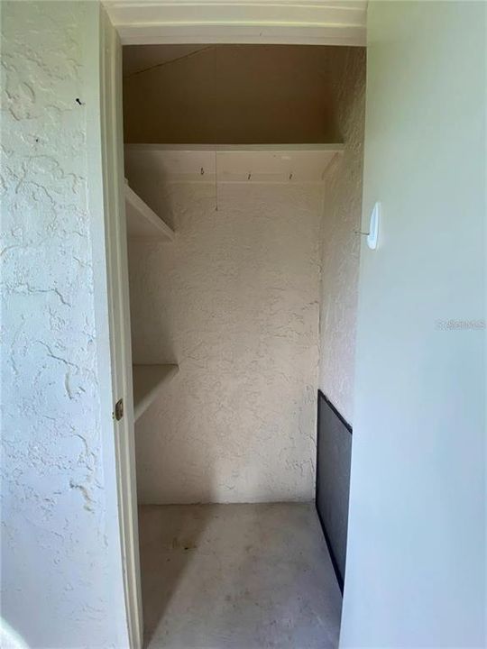 В аренду: $2,300 (2 спален, 2 ванн, 1023 Квадратных фут)