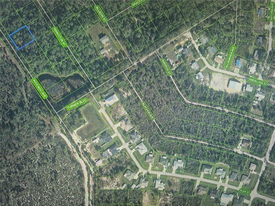 На продажу: $5,500 (0.28 acres)