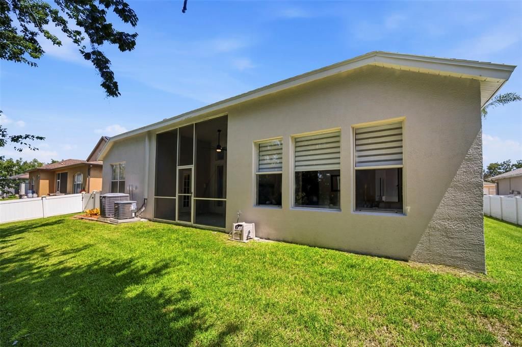For Sale: $600,000 (4 beds, 3 baths, 2925 Square Feet)