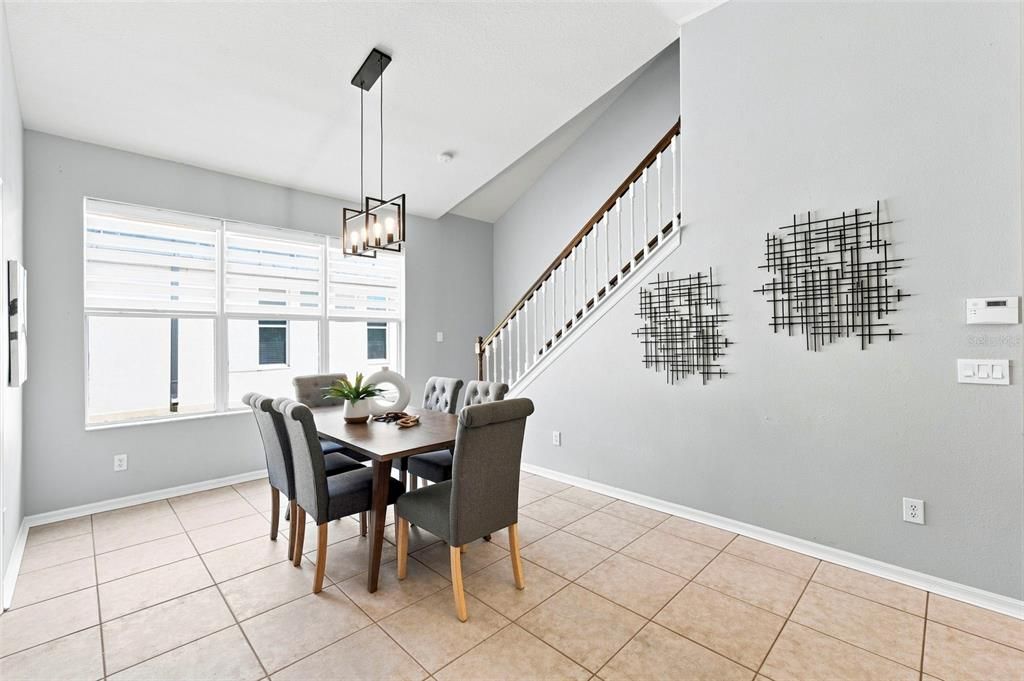 For Sale: $600,000 (4 beds, 3 baths, 2925 Square Feet)