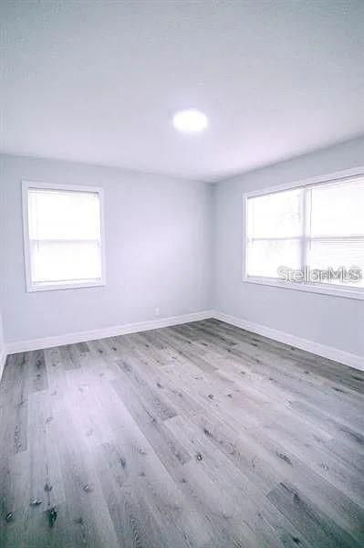 En Renta: $2,497 (3 camas, 2 baños, 1275 Pies cuadrados)