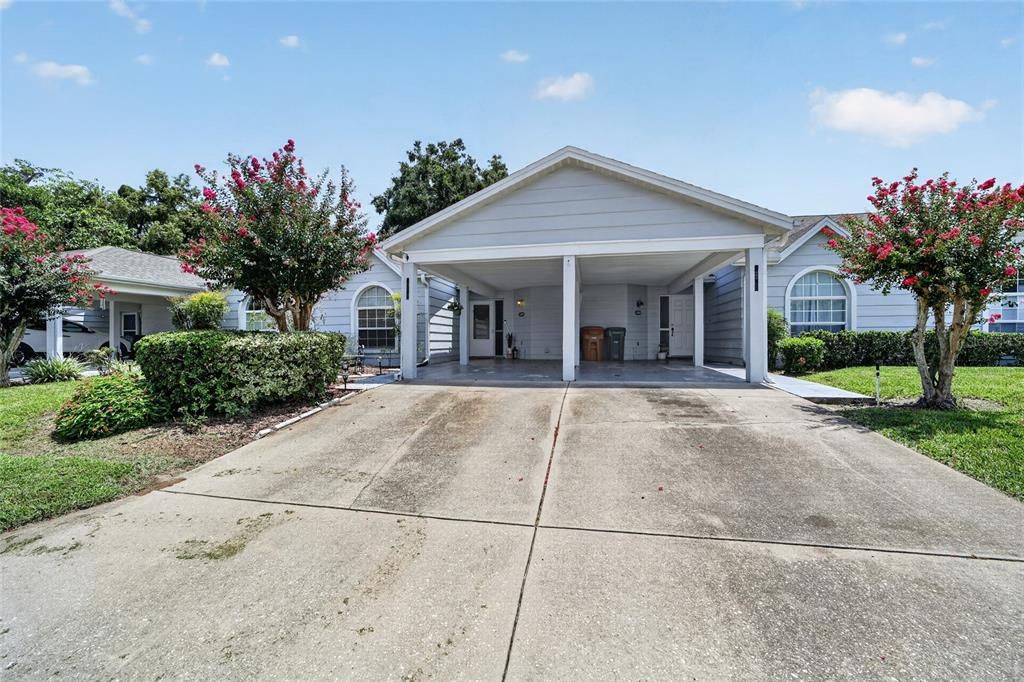For Sale: $219,000 (2 beds, 2 baths, 1134 Square Feet)